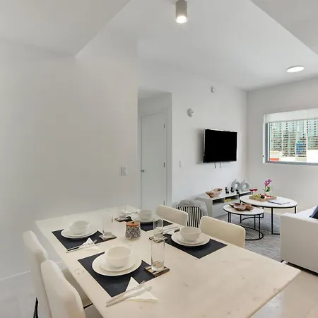 Skyline - Rooftop Pools, Spa, Walk To Downtown & Brickell Miami Exterior foto